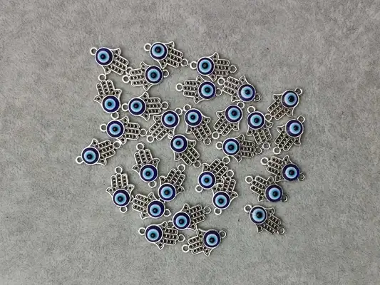Bracelet accessories thumbnail